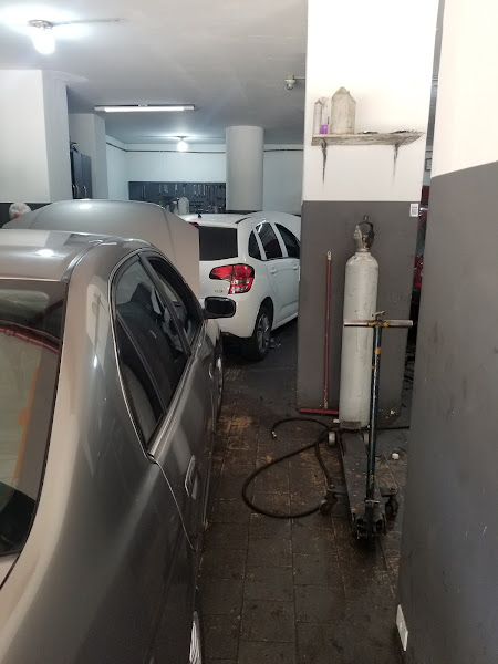 Foto 1 HJ Ar Condicionado e Centro Automotivo