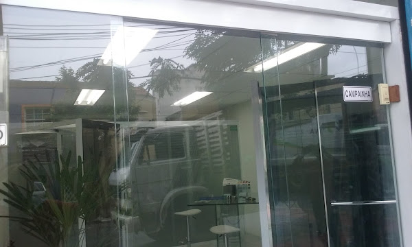 Foto 2 Ilha dos Cristais - Box e Espelhos