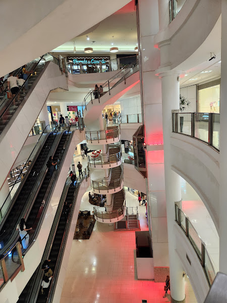 Foto 2 Shopping West Plaza