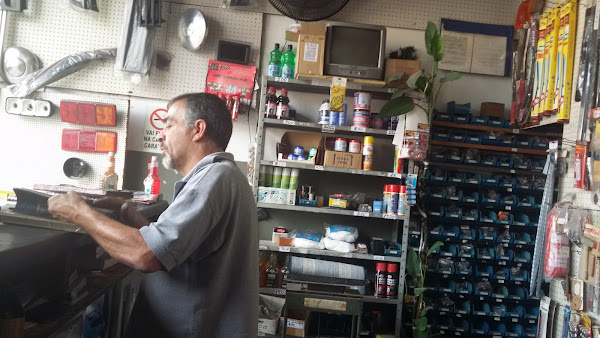 Foto 3 Paraná Peças Para Autos Antigos e Especiais