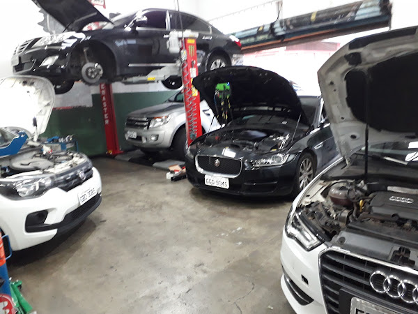 Foto 4 Mambo Mecânica e Auto Elétrico Foto 4 Mambo Mecânica e Auto Elétrico