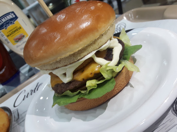 Cardeal Comércio de Rações