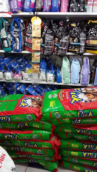 Foto 2 IRR Irmãos Roque Rações