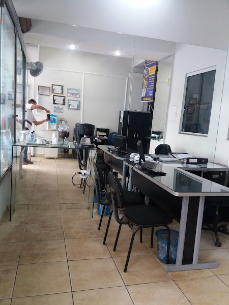 Foto 1 Irmãos Cunha Serralheria e Vidraçaria