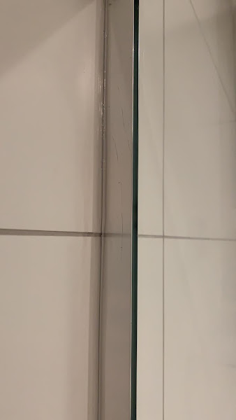 Foto 1 Suprema - Box Para Banheiro - Espelhos - Fechamentos de Sacadas - Portas e Janelas de Vidros DF Foto 1 Suprema - Box Para Banheiro - Espelhos - Fechamentos de Sacadas - Portas e Janelas de Vidros DF