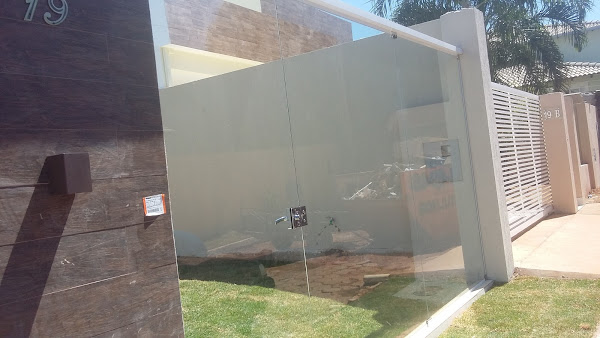 Foto 2 Vidraçaria Planalto Ltda