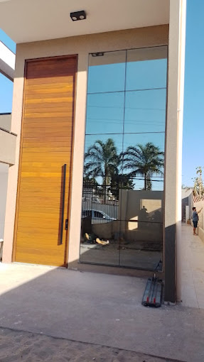 Vidraçaria Vidro Show | Cobertura de Vidro Retrátil em Águas Claras Vidraçaria Vidro Show | Cobertura de Vidro Retrátil em Águas Claras