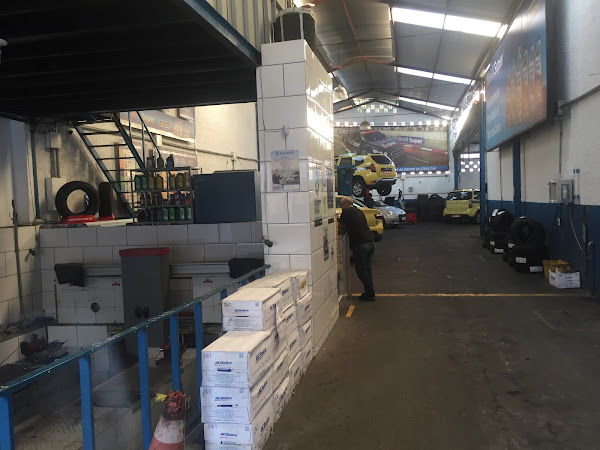 Foto 1 Loira Auto Center - Mecânica Oficina