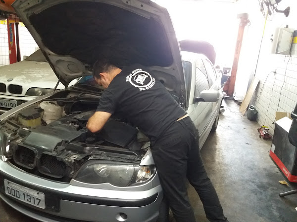 Foto 3 MANIA DE OFICINA - Ar Condicionado Automotivo, Eletricista e Mecânica Geral