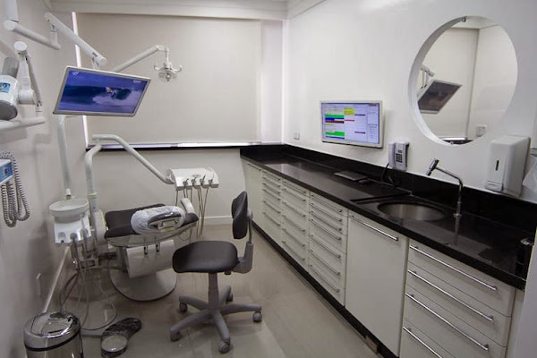 Foto 1 Ana Andrade Odontologia