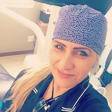 Dra. Flavia Lima, Dentista