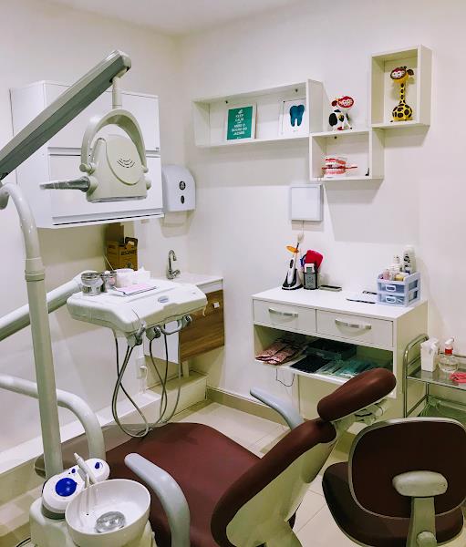 Foto 1 Dra Daniele Taveira | DT Odontologia Integrada