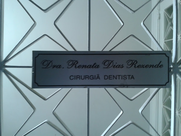 Dra. Renata Dias Rezende