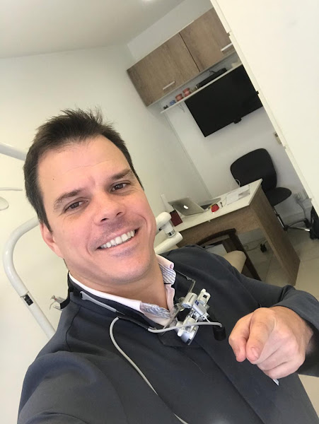 Foto 4 Renato Gentile Odontologia Foto 4 Renato Gentile Odontologia