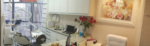 Gisele de Barros Manera Gisele de Barros Manera