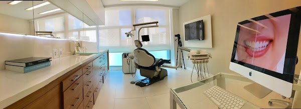 Dr. Marcelo Paraízo - Odontologia Estética e Ortodontia