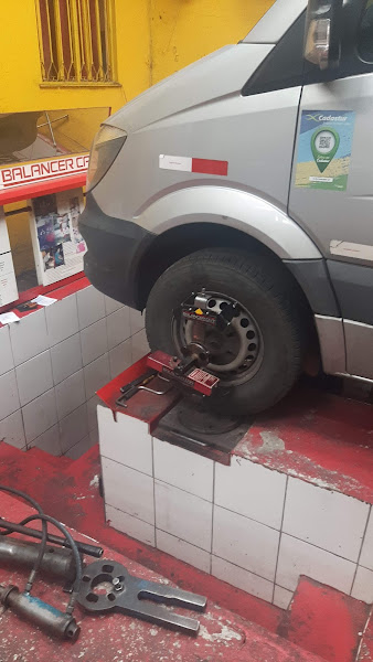 Foto 2 Gata Auto Mecânica