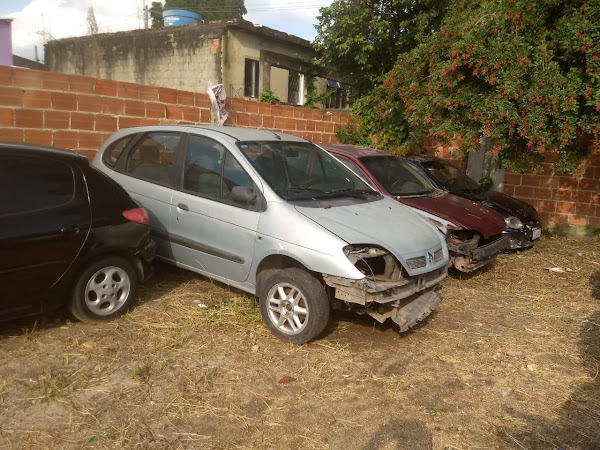 Foto 1 Ferro Velho do Júnior Peças e Acessórios Automotivos