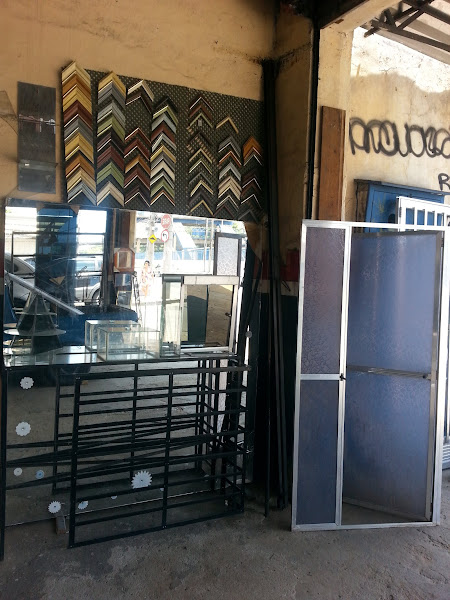 Vidraçaria e Serralharia Popular