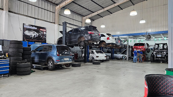 Foto 1 Bianchini Automotive Center - Q1