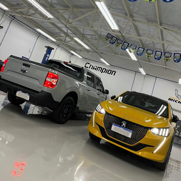 Foto 2 Champion Car Service Michelin: Pneus, Troca de Óleo, Suspensão, Alinhamento, Oficina, Brasília DF