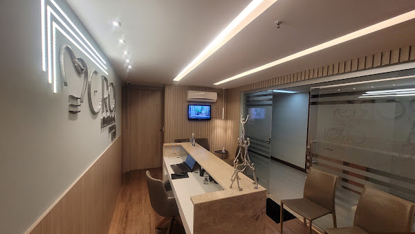 Foto 1 CROI - Centro de Reabilitação Oral e Implantodontia