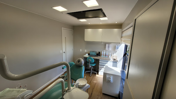 Foto 2 CROI - Centro de Reabilitação Oral e Implantodontia