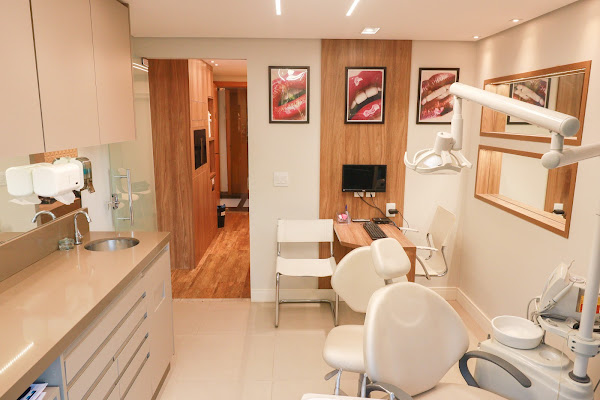 Instituto Caiado de Odontologia- Implante dentário, dentista, asa sul, invisalign, alinhadores transparentes Instituto Caiado de Odontologia- Implante dentário, dentista, asa sul, invisalign, alinhadores transparentes