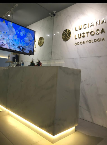 Luciana Lustosa Odontologia: Implante, Prótese, Harmonização Facial, Lentes de Contato Dentais, Brasília DF Luciana Lustosa Odontologia: Implante, Prótese, Harmonização Facial, Lentes de Contato Dentais, Brasília DF