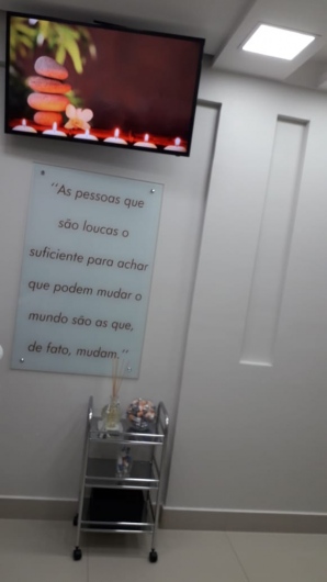 Foto 2 Dra. Juliane Guiotti Galvão, Dentista