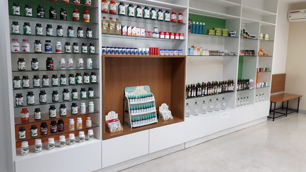 Manipulatum 102 Sul - Farmácia de Manipulação Manipulatum 102 Sul - Farmácia de Manipulação