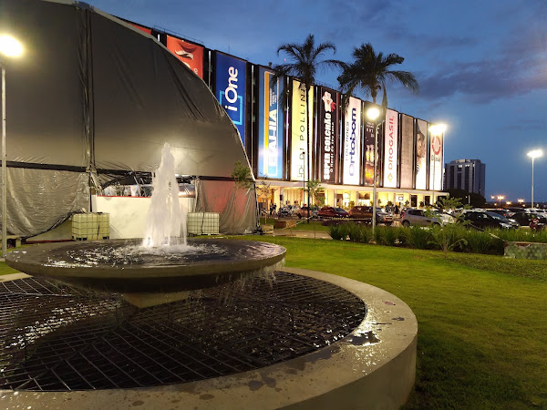 Conjunto Nacional Brasília - Estacionamento Coberto
