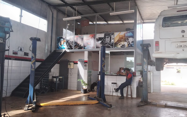 Foto 1 Sandy BR Centro Automotivo | Guincho 24H & Aluguel De Retroescavadeira?