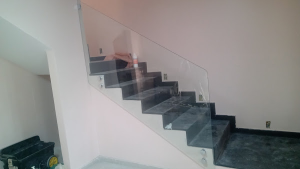 Foto 1 Aurélio Vidros