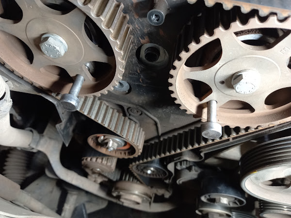 Foto 1 GP Car Mecânica Oficina Especializada Em Peugeot e Citroen