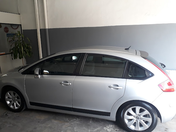 Foto 3 GP Car Mecânica Oficina Especializada Em Peugeot e Citroen