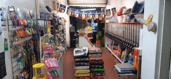 Foto 1 Casa de Ração Spinelli - Sempre Próximo de Você - Bairro Planalto - Pampulha