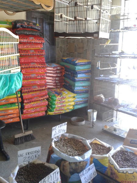 Foto 1 Casa de Ração Pantanal