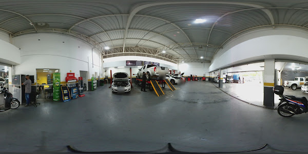 Foto 1 BravoCar Center