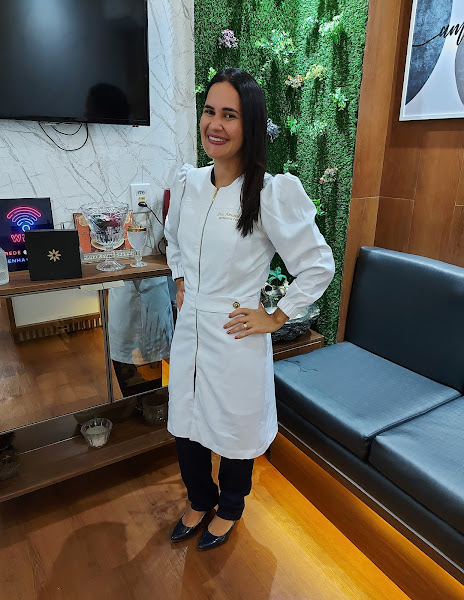 Foto 1 Dra.Amanda Lima / Ortodontista em Salvador, aparelho Ortodôntico e Invisalign. Ortodontia para adultos e crianças