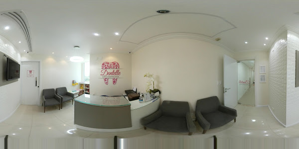 Foto 1 Dentelle Clínica Odontológica | Endodontia - Prótese Dentária - Invisalign | Salvador