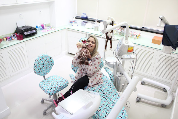 Foto 2 Vívian Torres Odontologia