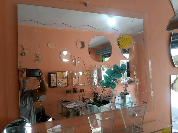 Foto 1 Vidraçaria CASA DO BOX