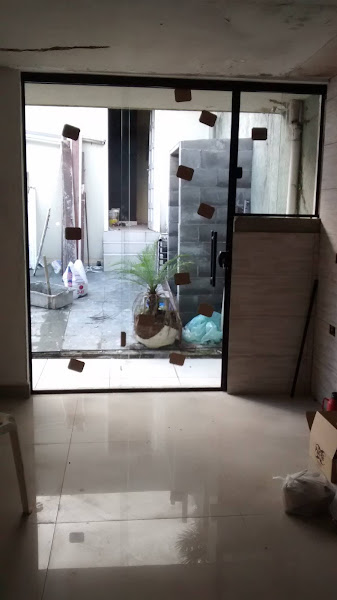 Foto 2 vidrobox portas janelas box banheiro fechamento de sacadas espelhos