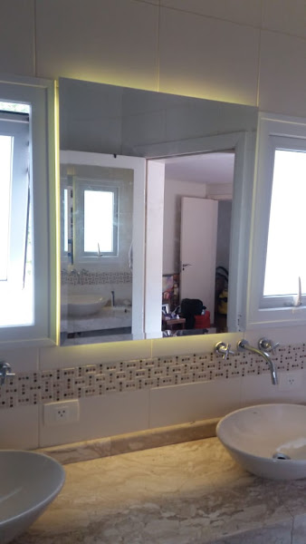 Foto 2 Vidraçaria Paraná Ltda