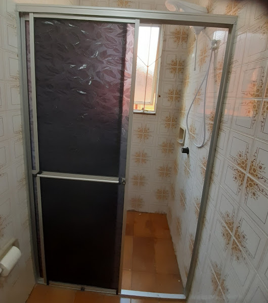 Foto 2 Italia box vidraçaria