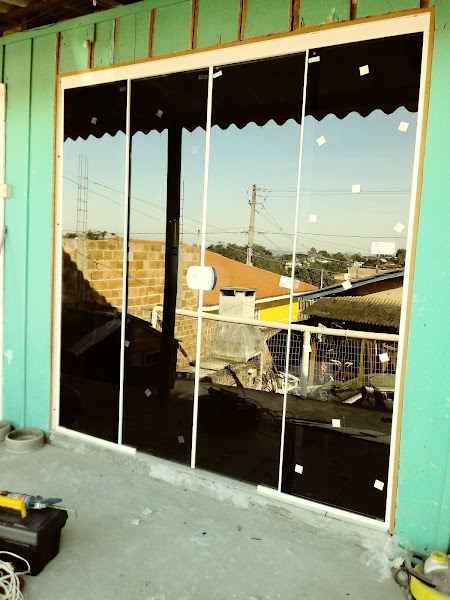 Foto 4 Italia box vidraçaria