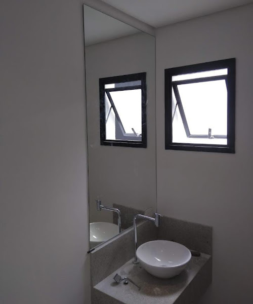 Foto 2 Espelhos, Prateleiras e Tampos de mesa Curitiba Foto 2 Espelhos, Prateleiras e Tampos de mesa Curitiba