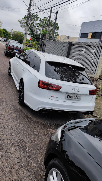 Foto 4 Decar Oficina Mecânica e Elétrica de automóveis importados