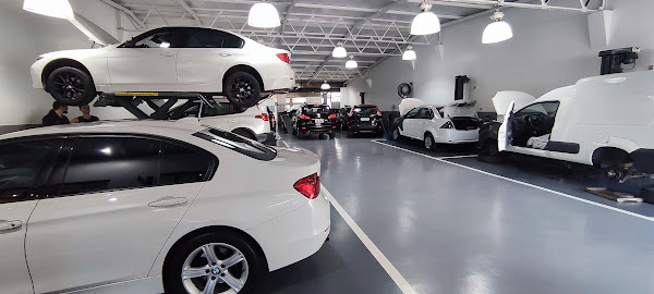 Foto 1 Oficina Mecânica - Dalz Automotiva Água Verde | Bosch Car Service